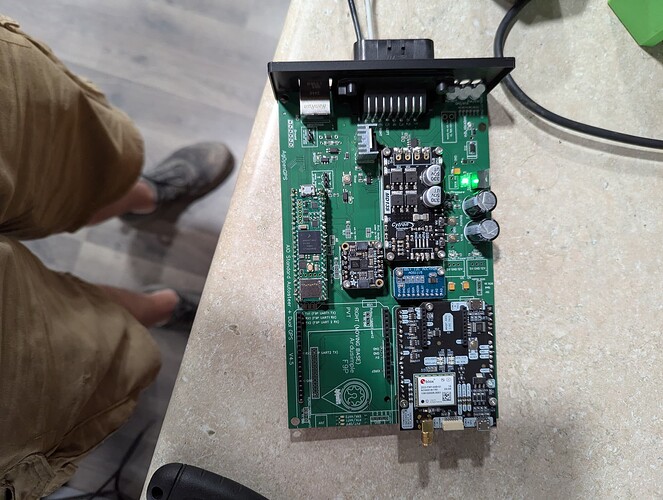 PXL_20250912_215157395